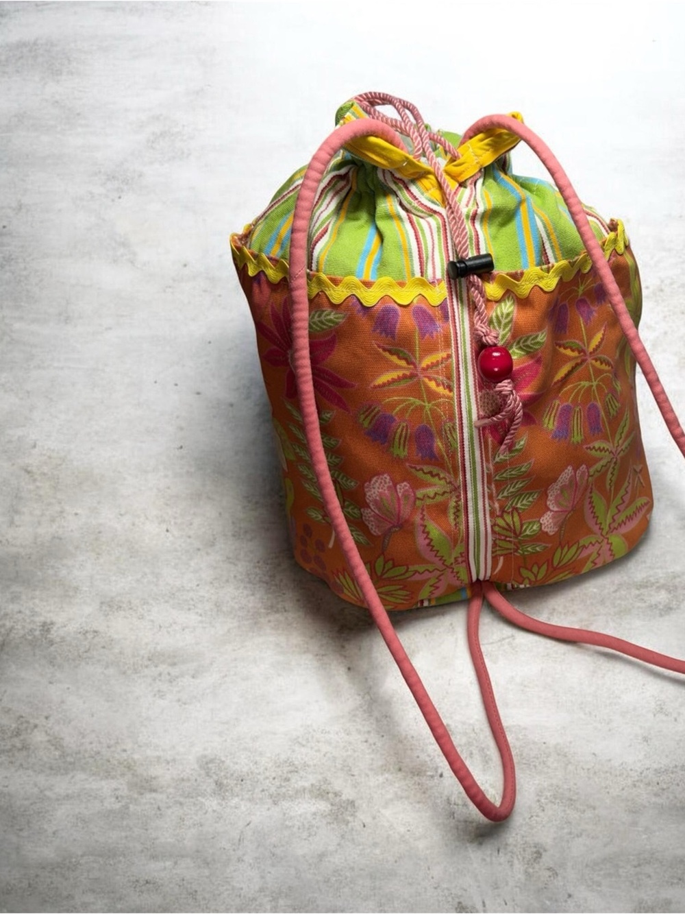 Tropical Floral Drawstring Bucket Bag - Pink & Orange